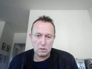 Loveluna111 Chaturbate stream image from February 14, 2026