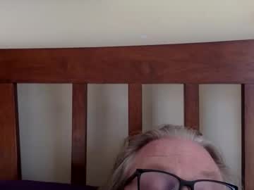 Loudflies Chaturbate stream image from February 14, 2026