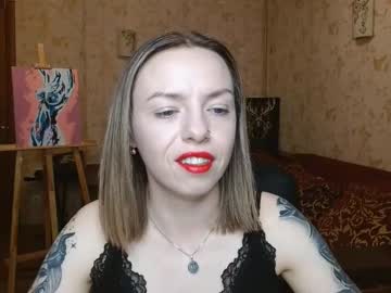 Vanillamuffin Chaturbate stream image from February 14, 2026