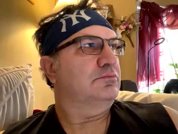 Atozzzz Chaturbate stream image from February 14, 2026