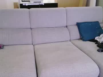 Ellesse9092 Chaturbate stream image from February 14, 2026
