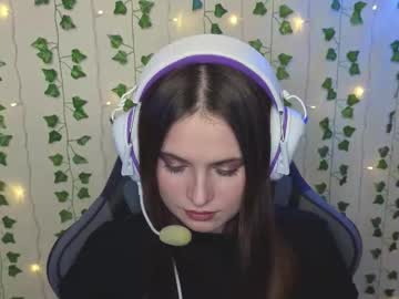 Aliceimonta Chaturbate stream image from February 14, 2026