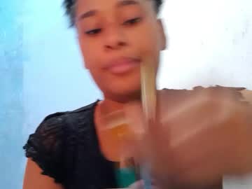 Tieshakalaf Chaturbate stream image from February 14, 2026