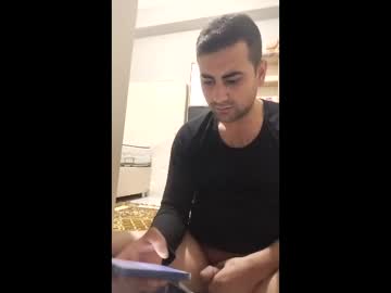 Siyahkedy Chaturbate stream image from February 14, 2026