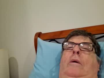 Desmon1958 Chaturbate stream image from February 14, 2026