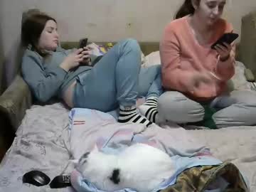 Juliya_Katie Chaturbate stream image from February 14, 2026