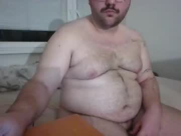 Kistennofficial Chaturbate stream image from February 14, 2026