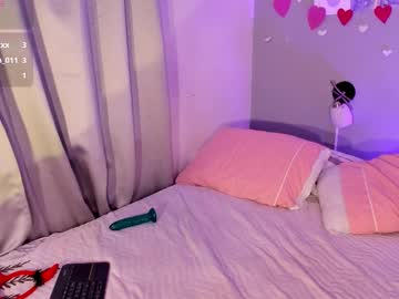 Britanny_W Chaturbate stream image from February 14, 2026