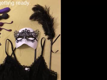Redplume Chaturbate stream image from February 14, 2026