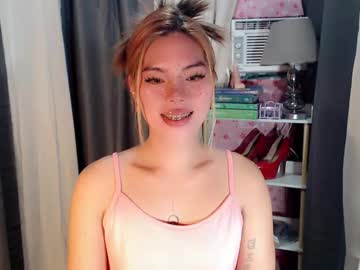Andrea06121998 Chaturbate stream image from February 15, 2026