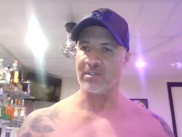 Sexybrowneyedguy Chaturbate stream image from February 15, 2026
