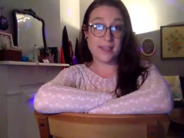 Siennavia Chaturbate stream image from February 15, 2026