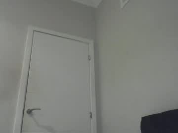 Lenellartist Chaturbate stream image from February 15, 2026