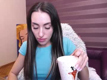 Jeniferstone Chaturbate stream image from February 15, 2026