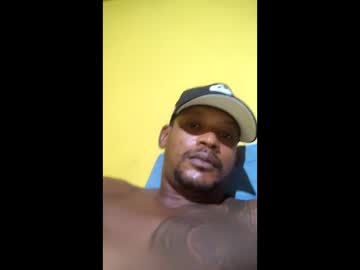 Lucianomoreira2 Chaturbate stream image from February 15, 2026