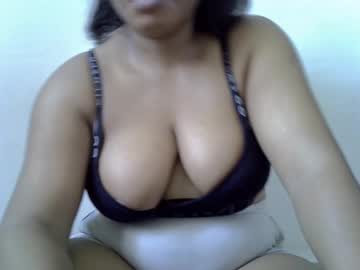 Drippingnwet Chaturbate stream image from February 15, 2026