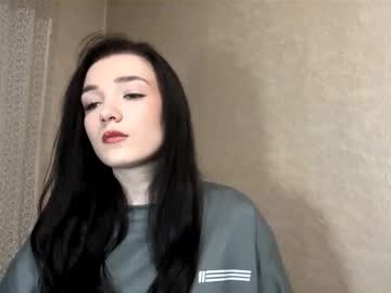 Rozannecandela Chaturbate stream image from February 15, 2026