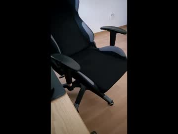 Timob86 Chaturbate stream image from February 15, 2026