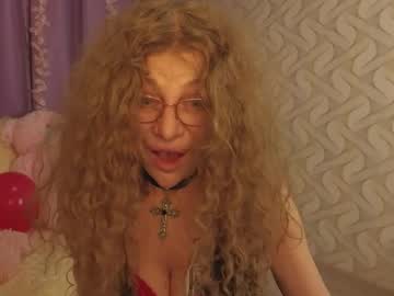 Bella_Swonn_ Chaturbate stream image from February 15, 2026