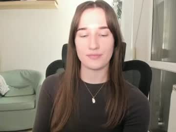 Oliviaaa2003 Chaturbate stream image from February 15, 2026