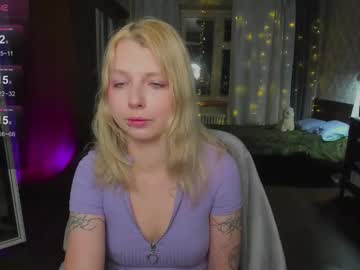 Yourlovelyeve Chaturbate stream image from February 15, 2026