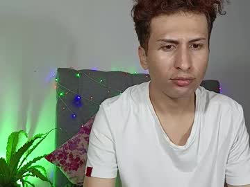 Danloz Chaturbate stream image from February 15, 2026