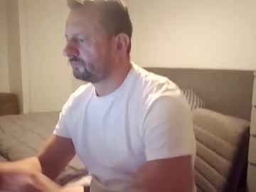 Londbihung Chaturbate stream image from February 15, 2026