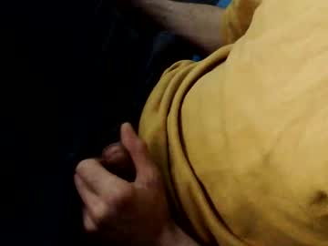 Flashonee Chaturbate stream image from February 15, 2026