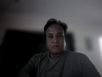 Luv3981 Chaturbate stream image from February 15, 2026
