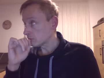Little_Willy82 Chaturbate stream image from February 15, 2026