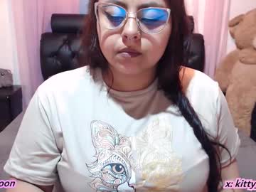 Kitty_Eyes Chaturbate stream image from February 16, 2026