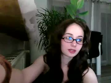 Livia_Vale Chaturbate stream image from February 16, 2026