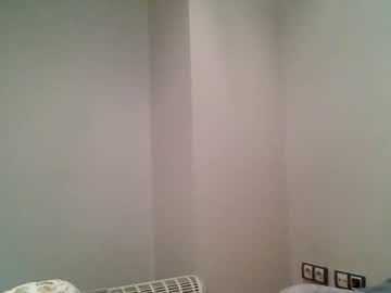 Absolutwinner Chaturbate stream image from February 16, 2026