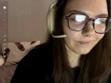 Evondollison Chaturbate stream image from February 16, 2026