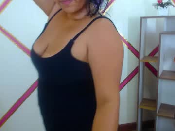 Heidy_Colins Chaturbate stream image from February 16, 2026