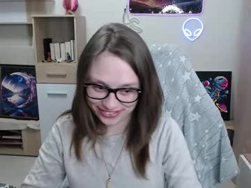 Ambersimard Chaturbate stream image from February 16, 2026