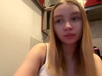 Cherryleija Chaturbate stream image from February 16, 2026