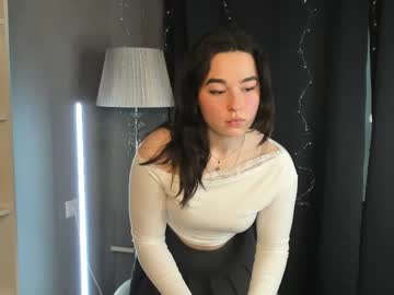 Darkcurrent Chaturbate stream image from February 16, 2026