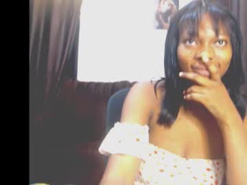 Cumebony_Petit Chaturbate stream image from February 16, 2026