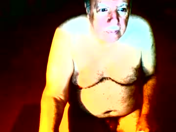 Bearmantitsx Chaturbate stream image from February 16, 2026