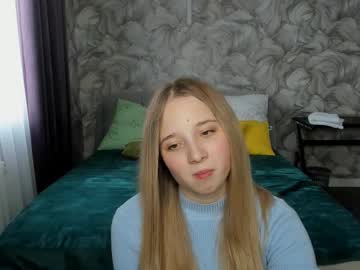 Esme_Brady Chaturbate stream image from February 16, 2026