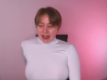 Thestaronsky Chaturbate stream image from February 16, 2026