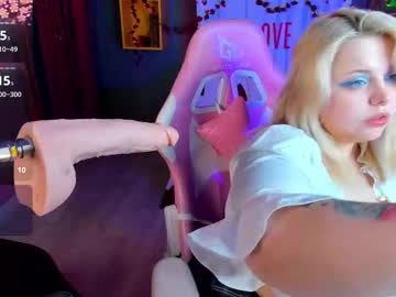 Yoki_Shizuko Chaturbate stream image from February 16, 2026