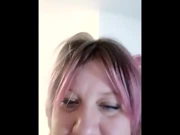 Courtneylyn Chaturbate stream image from February 16, 2026