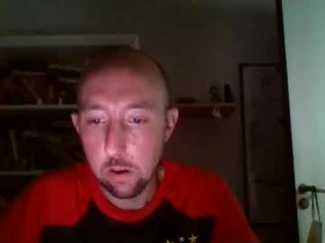 Tinchox42 Chaturbate stream image from February 16, 2026