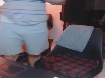 Hairylegplay Chaturbate stream image from February 16, 2026