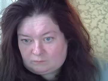 Helgalux Chaturbate stream image from February 16, 2026