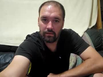 Myleshodges Chaturbate stream image from February 16, 2026
