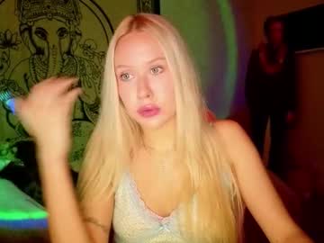 Pureeangel Chaturbate stream image from February 16, 2026