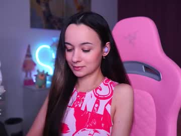 Juicy___Angel Chaturbate stream image from February 16, 2026